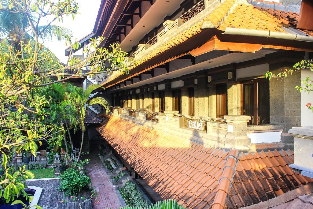 Hotel Puri Tanah Lot Kuta Lombok Dış mekan fotoğraf