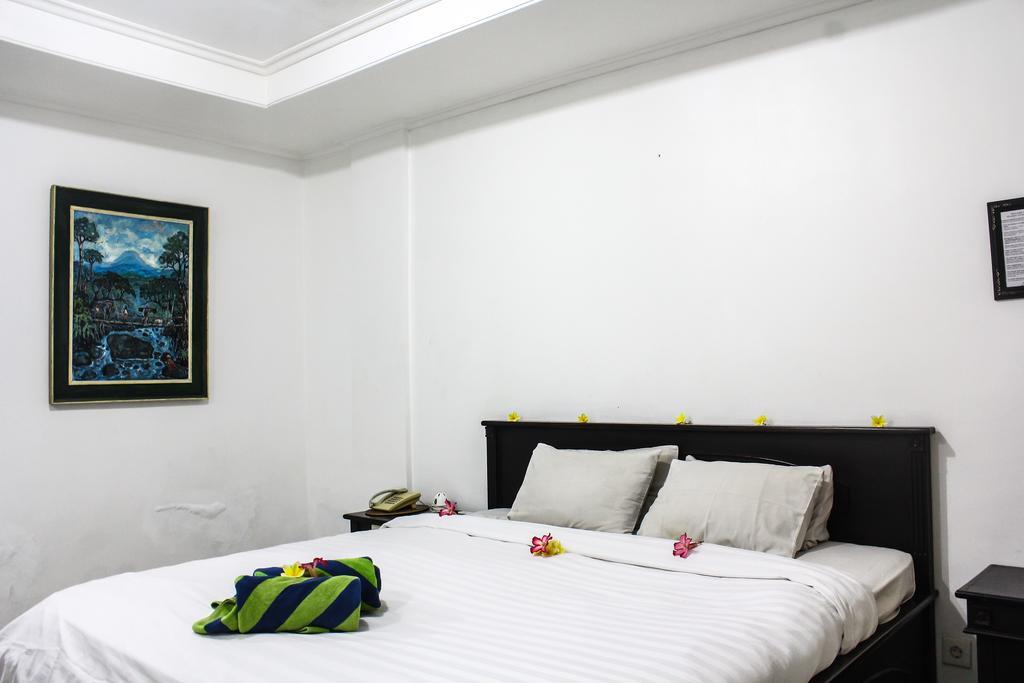 Hotel Puri Tanah Lot Kuta Lombok Dış mekan fotoğraf