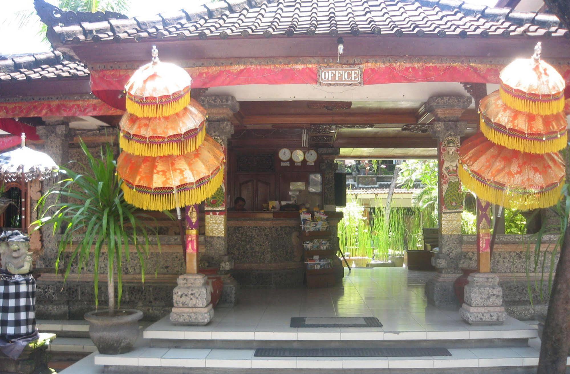 Hotel Puri Tanah Lot Kuta Lombok Dış mekan fotoğraf