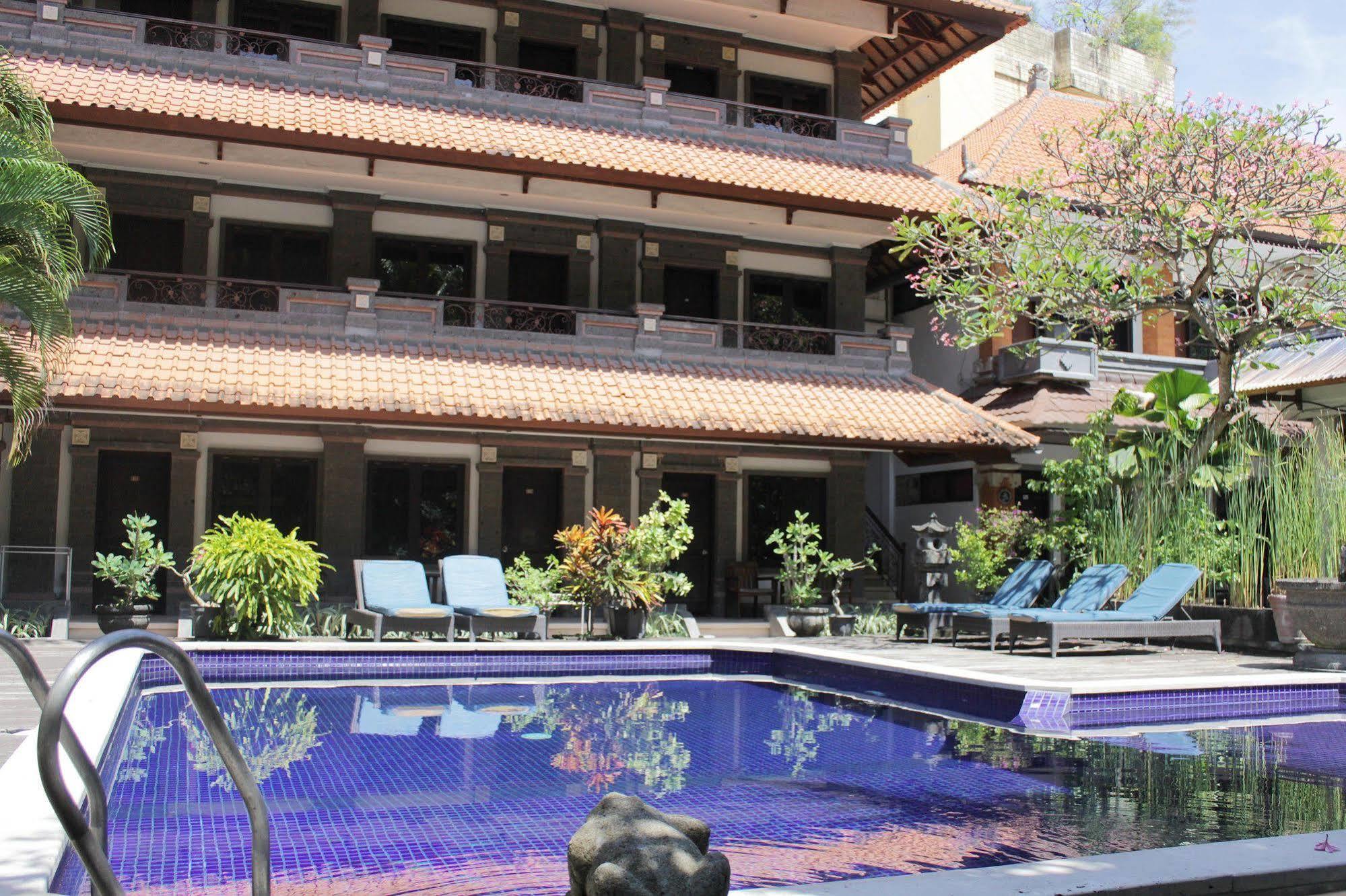Hotel Puri Tanah Lot Kuta Lombok Dış mekan fotoğraf