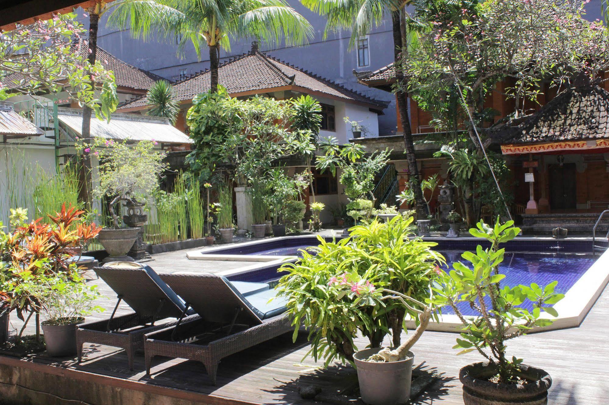 Hotel Puri Tanah Lot Kuta Lombok Dış mekan fotoğraf