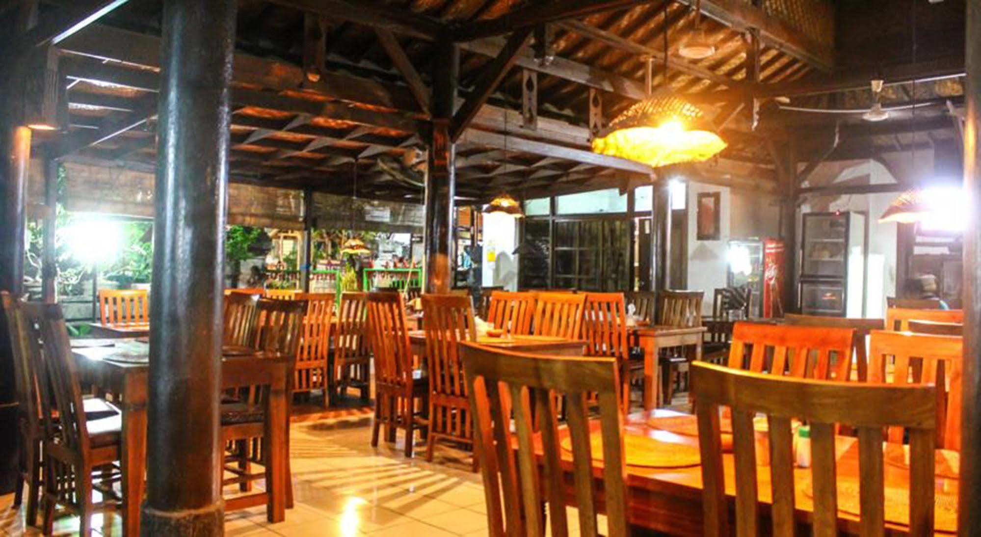 Hotel Puri Tanah Lot Kuta Lombok Dış mekan fotoğraf